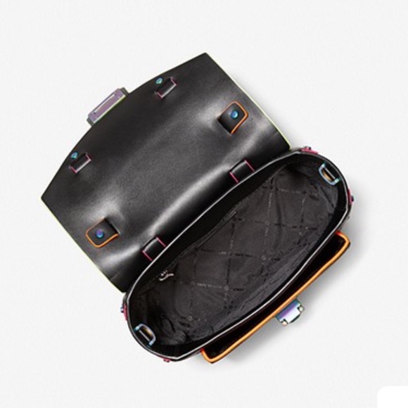 MICHAEL KORS
Manhattan Medium Contrast-Trim Leather Satchel
35H1TNCS8L
Black - Picture 11 of 16